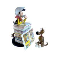 Figurine Lucky Luke et Rantanplan pile d'albums